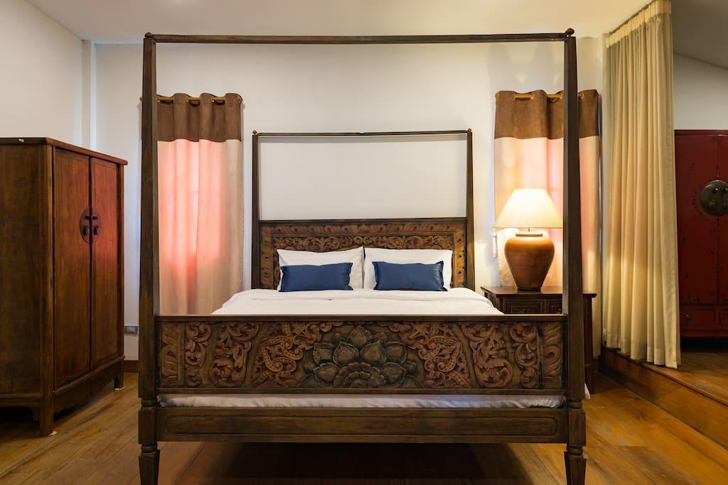 Artisan'S Antique House - Silom Villa Bangkok Buitenkant foto